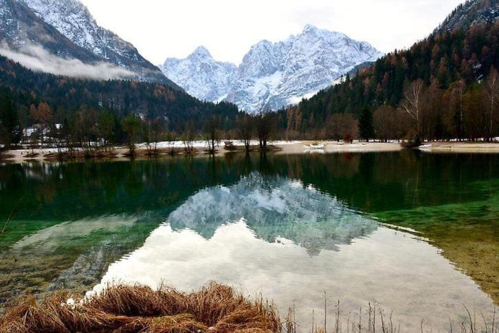Rooms Barovc By The Lake Jasna كْرانْيِسكا غورا المظهر الخارجي الصورة The lake in winter
